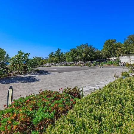 דירה Atemberaubendes Mit Tollem Meerblick, Waschmaschine, Grillbereich